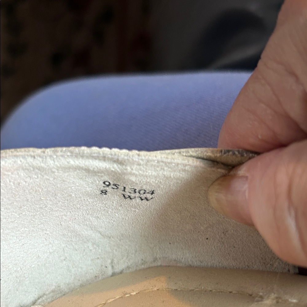 Softspots White Woven Peep-Toe Slip-On Flats - Picture 5 of 6